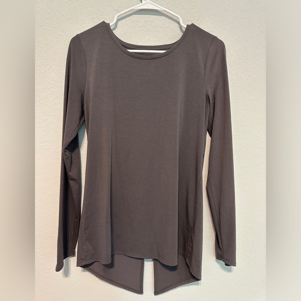 Athleta Long Sleeve Tee - Gray